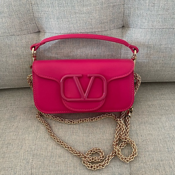 Valentino Handbags - Valentino Garavani Locò Small Top Handle Bag In Calfskin brand new pink